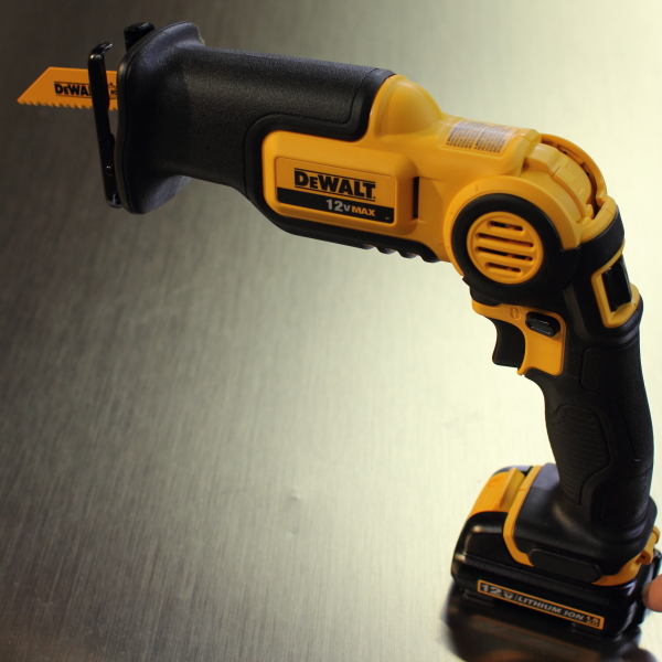 DeWalt DCS310S1 Pivoting Recip Saw – Tool Review